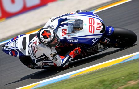 Jorge Lorenzo su Yamaha conquista la pole in Germania