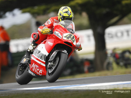 valentino-rossi-ducati.jpg