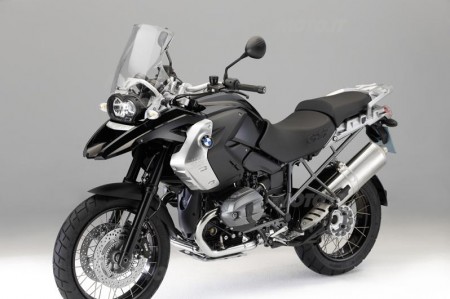 BMW R1200 GS Triple Black in arrivo a gennaio 2011