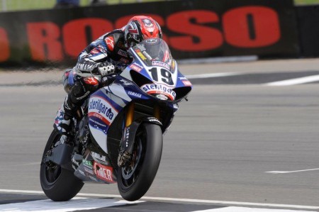 Ben Spies su Yamaha è l'ultimo vincitore della Superbike a Donington Park 