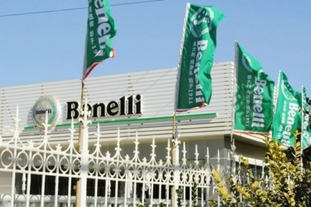 Benelli QJ: uno dei flagship store in Cina
