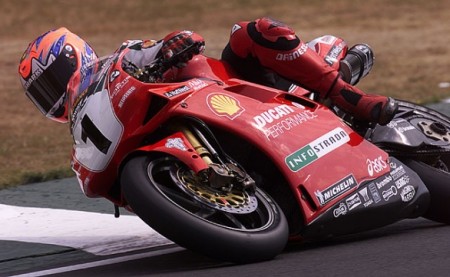 Carl Fogarty in azione