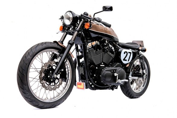 Deus Ex Machina Bald Terrier 1200