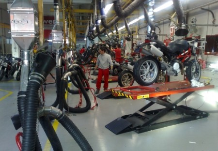 Ducati: gli interni della fabbrica nello stabilimento bolognese