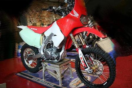 Honda CRF 450 X con kit per la Dakar