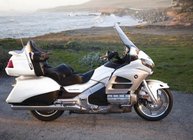 Honda Goldwing: la tourer per eccellenza della casa di Tokyo