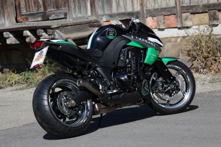 Kawasaki Z1000 Edition EST 1977 in tutta la sua bellezza