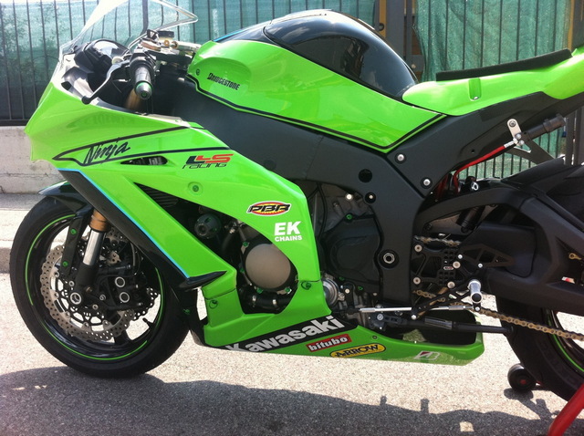 LLS Racing: gli accessori montati su una Kawasaki ZX-10R