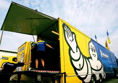 Michelin: il truck del costruttore francese nel paddock MotoGP