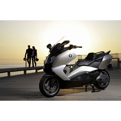 BMW C 650 GT lato