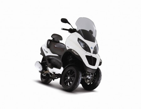 Piaggio Mp3 300 in versione Sport