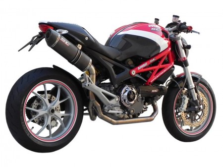 Ducati Monster 1100 con scarico SC-Project