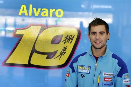 Alvaro Bautista pilota esordiente in MotoGP con il team Rizla Suzuki