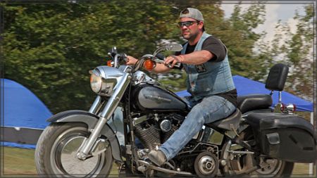 Biker Fest 12009: la sfilata di una Harley