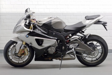 BMW S1000RR, una vera superbike