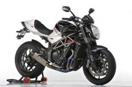 MV Agusta Brutale con kit Cannonball