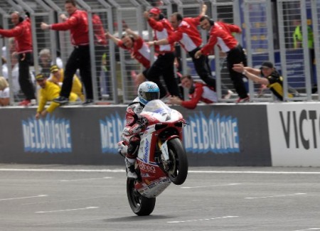 checa phillip island 2011