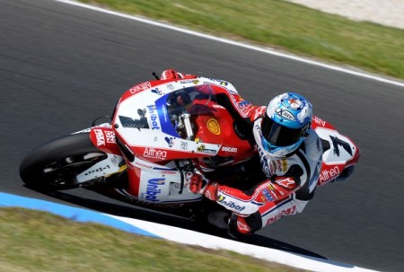 checa phillip island