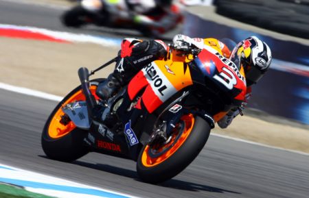 MotoGP: Daniel Pedrosa davanti a tutti nelle FP2 di Brno