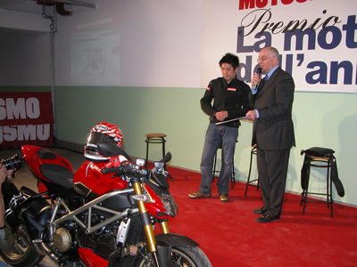 Ducati Streetfighter moto 2009