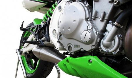 Scarico HP Corse Hydroform montato su Kawasaki ER-6n