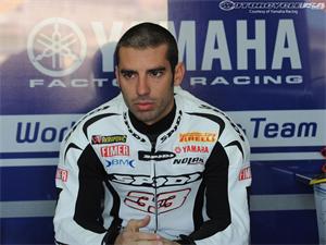 marco melandri yamaha pensieroso