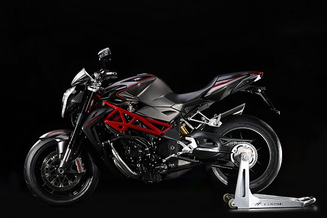 mv agusta brutale 1090 rr 