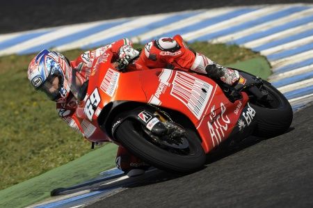 Nicky Hayden con la Ducati a Jerez
