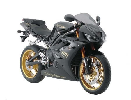 nuova triumph daytona 675