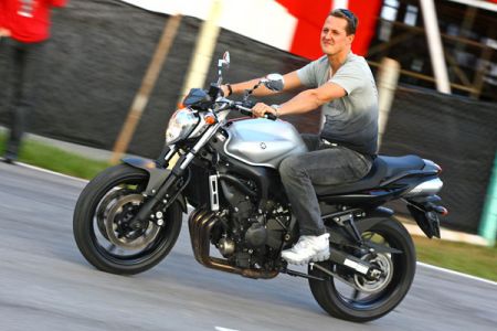 Schumacher su Yamaha