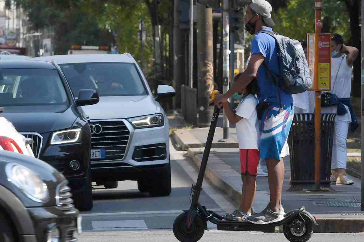 Nuoive regole per la circolazione sui monopattini - NextMoto.it