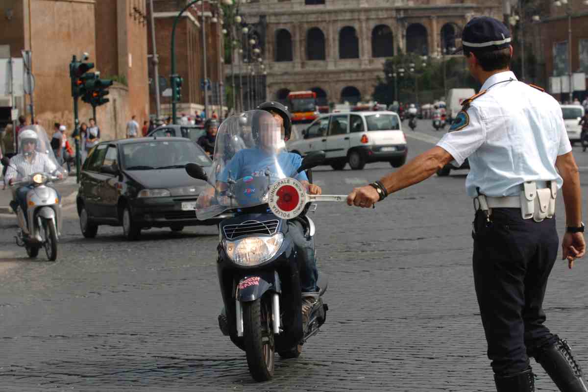 Tutte le regole per la patente AM - NextMoto.it 