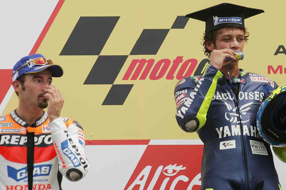 "Due cretini", colpo di scena Rossi-Biaggi - NextMoto.it