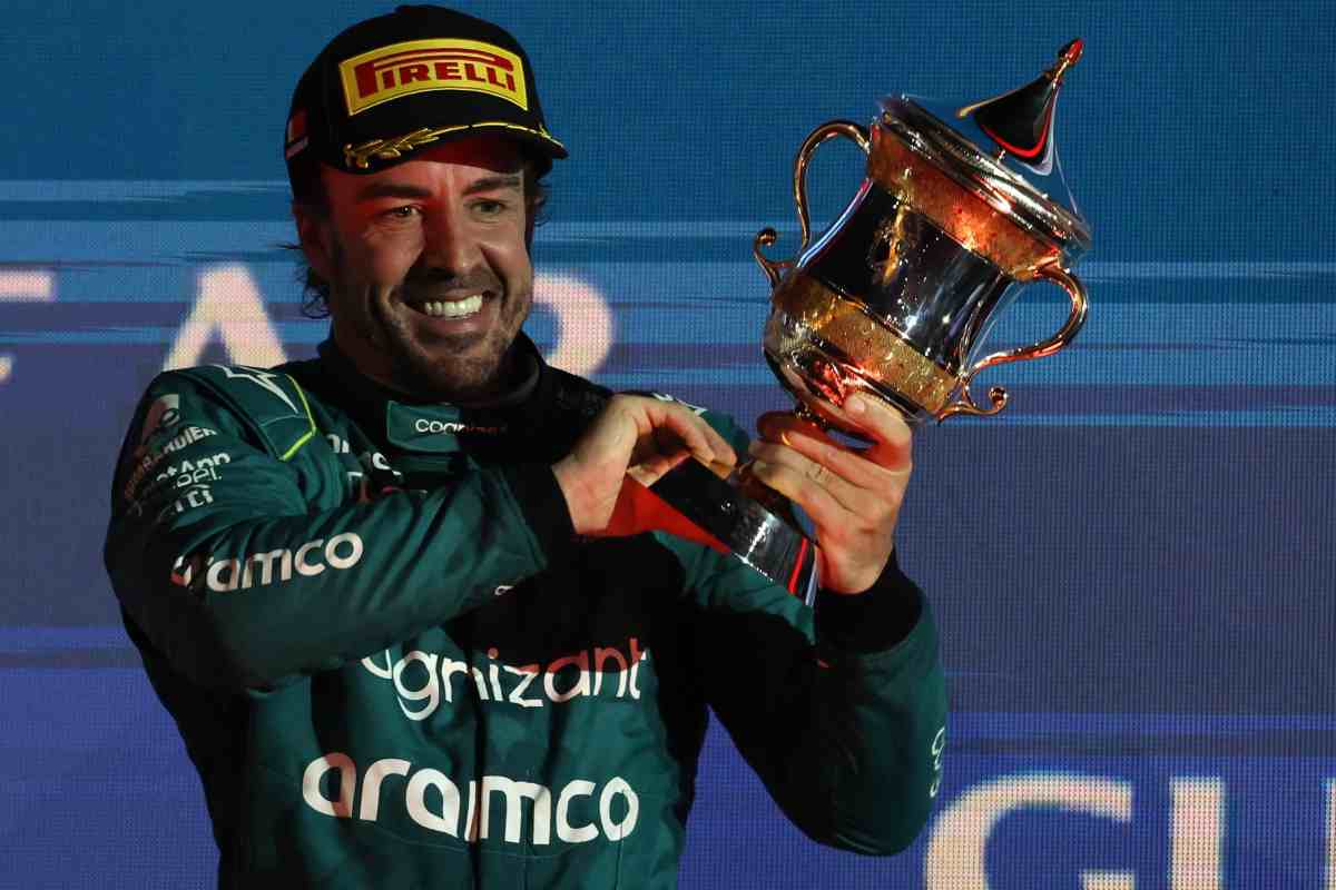 Fernando Alonso, passione irrefrenabile per la MotoGP - NextMoto.it