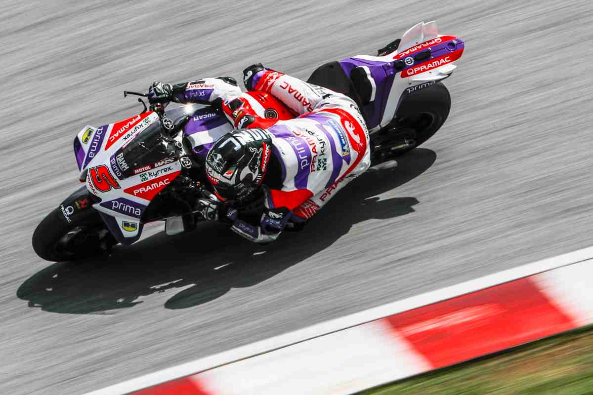 Johann Zarco con la Ducati del team Pramac (foto Ansa)