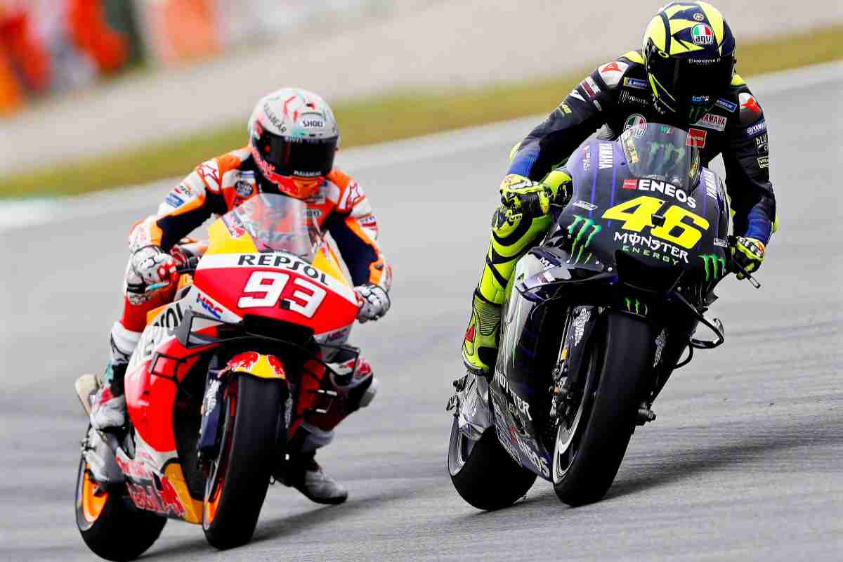 Marquez e Rossi in pista