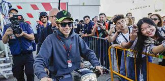 Valentino Rossi "smascherato" - NextMoto.it