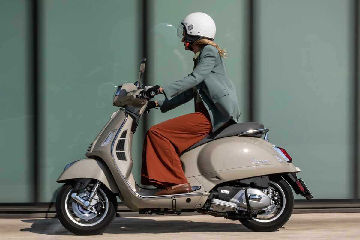 Vespa GTS