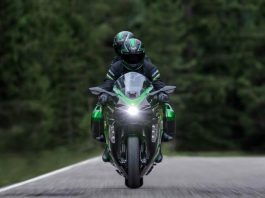 Il futuro di Kawasaki è nell'ibrido