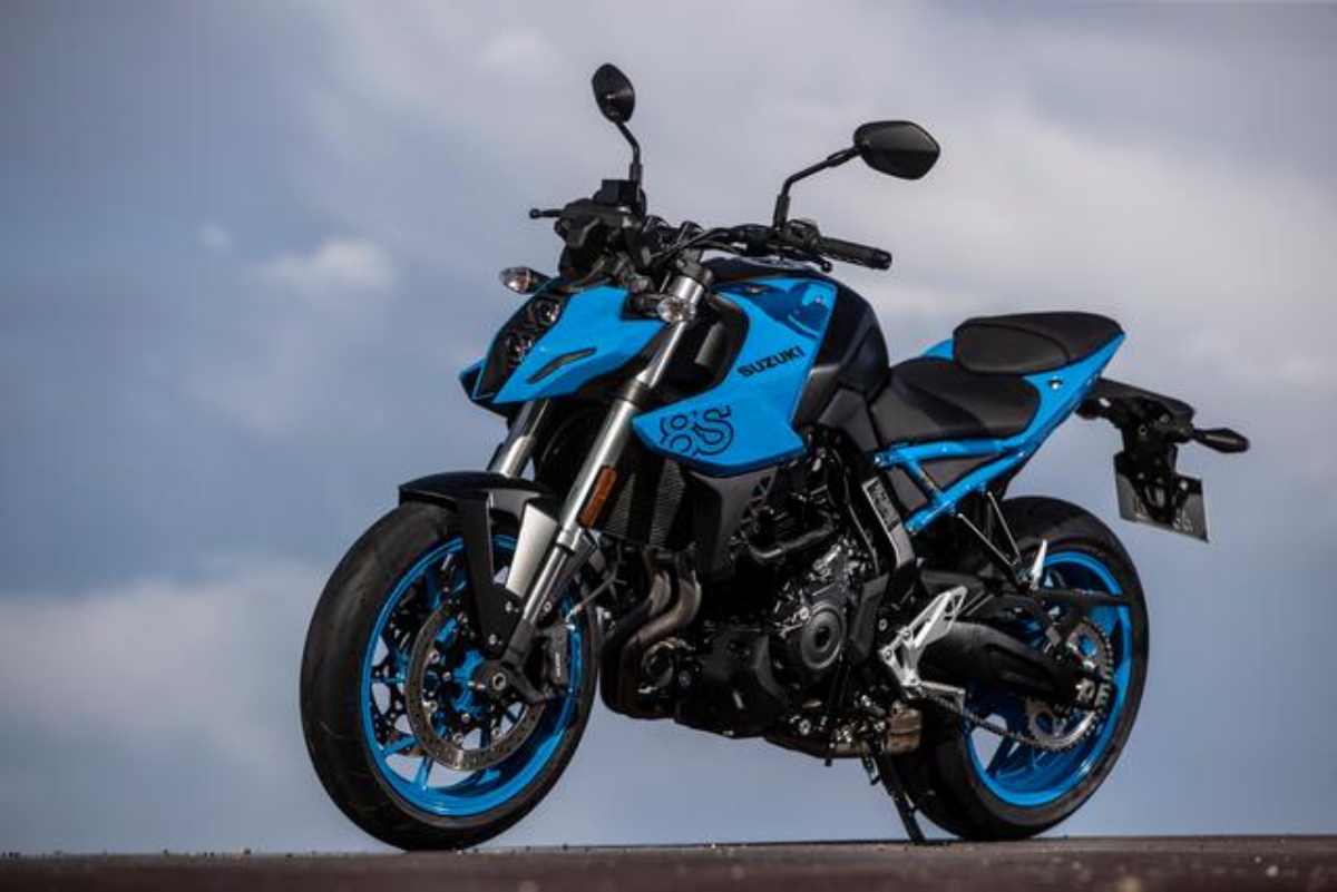 Suzuki GSX-8S, è pronta anche per l'Italia