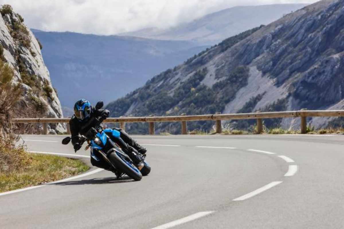 Suzuki GSX-8S, tutto sulla nuova Moto