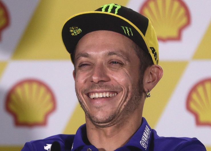 Valentino Rossi, l'ultimo gesto commuove tutti