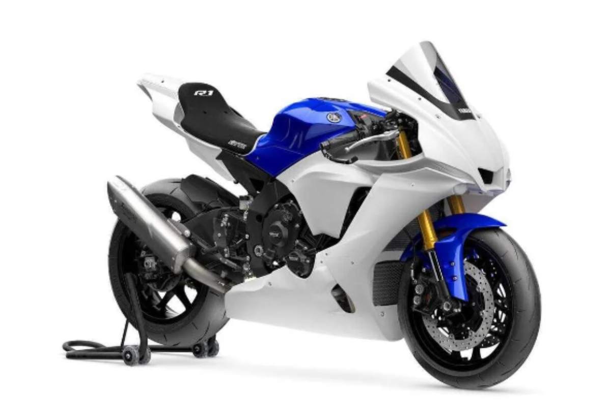 La Yamaha R1 GYTR, per sentirsi come in Superbike