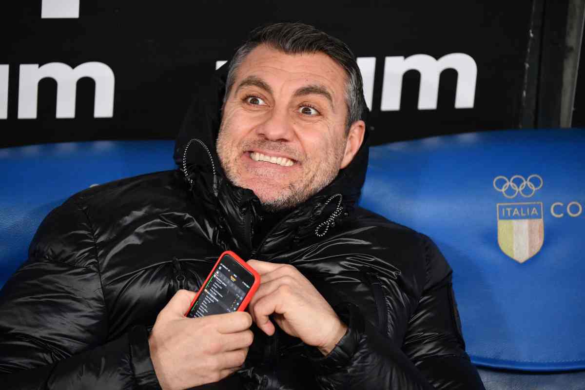 Christian Vieri presenta il suo nuovo acquisto