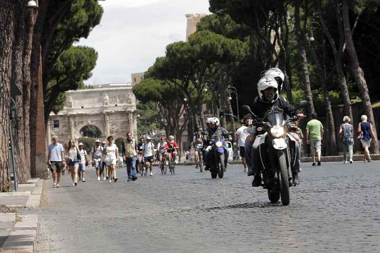 Assicurazione Moto, come risparmiare