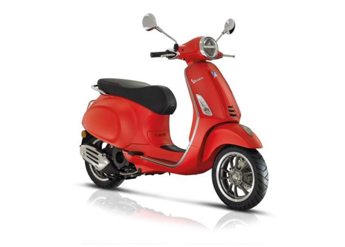 Vespa Piaggio, l'offerta di Aprile