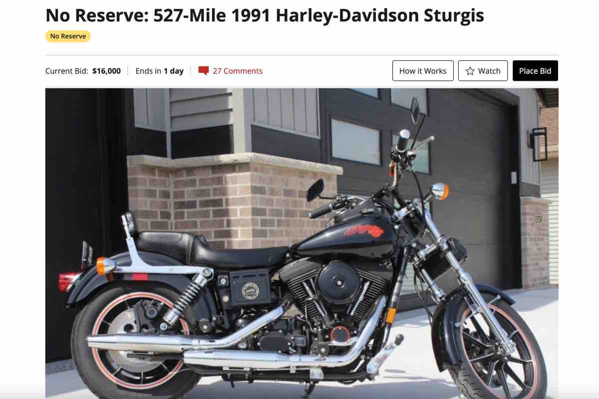 Una Harley-Davidson unica all'asta