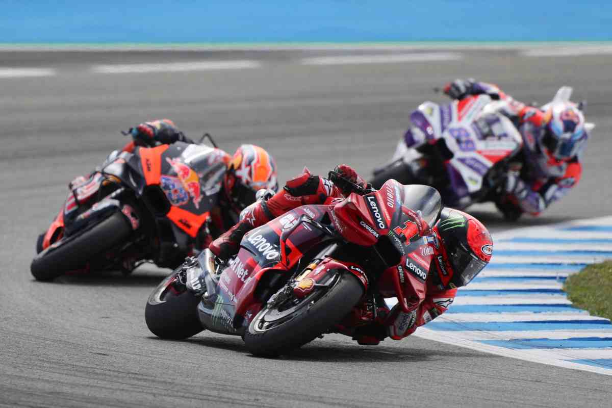 MotoGP, ancora critiche per Bagnaia