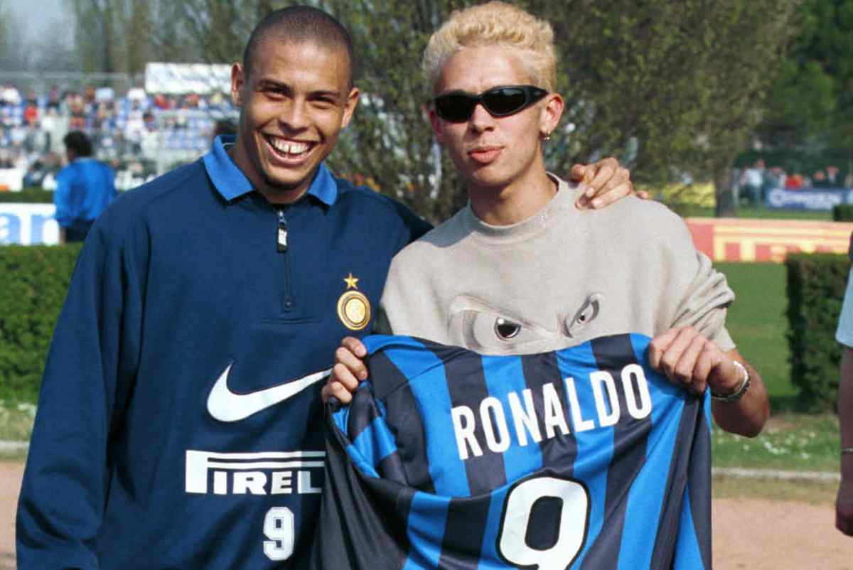 Valentino Rossi, la foto con Ronaldo il Fenomeno