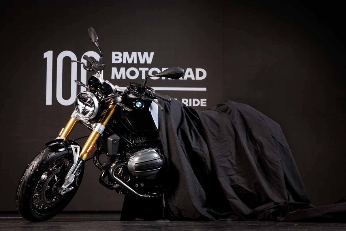 BMW R12 Nine, tutto sul nuovo modello